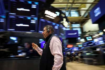 Image for Global equity funds draw eighth weekly inflow as AI rally lifts tech