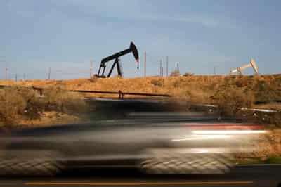 Image for U.S. Senate Democrats target Big Oil for carbon polluters fund