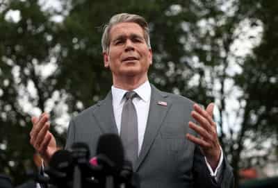 Image for US threatens countries doing business with Iran, but holds off on penalties for now