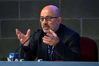 Image for Leonardo CEO meets Airbus head to discuss satellite alliance