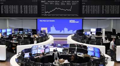 Image for Chip stocks slip, keeping European shares muted ahead of data-heavy week