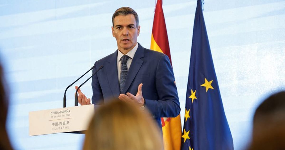 Spanish Immigration Offices Threaten Strike Over Migrant Amnesty