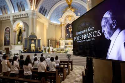 Image for 'A true father to us' - Filipinos mourn Pope Francis