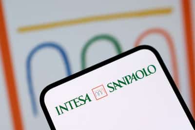 Image for Italian PM hopes Intesa's takeover target Monte dei Paschi won't be broken up
