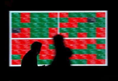 Image for Stocks rise slightly as oil cools; Treasury yields touch 4-month high