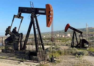 Image for Exclusive-Trump prepares wide-ranging energy plan to boost gas exports, oil drilling, sources say