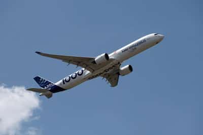 Image for Airbus hits $21 billion orders at air show as Boeing focuses on India crash