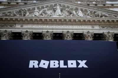 Image for Roblox gains steam after market debut as Cathie Wood&#8217;s Ark picks up shares