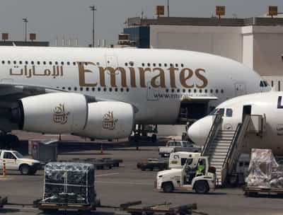 Image for Emirates airline posts record net profit despite war impact 