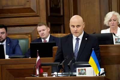 Image for Latvia parliament approves new government after drone row topples coalition