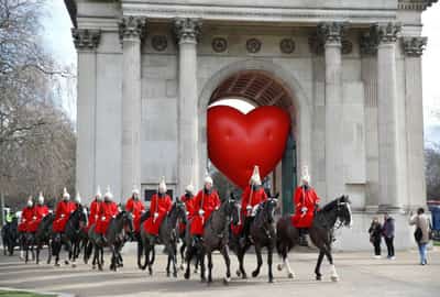 Image for Marketmind: Don’t break my heart