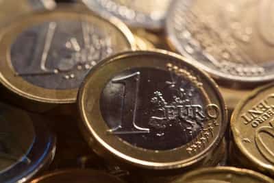 Image for Euro zone yields at multi-year highs, Italian bonds underperform
