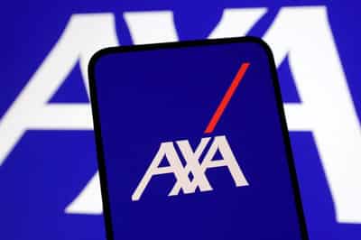 Image for AXA Investment Managers sells UK bonds after tax U-turn, others still favour gilts