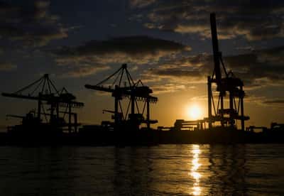 Image for German exports fall unexpectedly in August