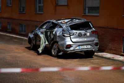 Image for Earthquake hits Spanish city of Granada, buildings and cars damaged