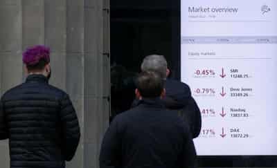 Image for Russia faces further sanctions as investors dash for exit