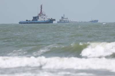 Image for Trump says Strait of Hormuz has been demined, warns Iran not to plant more