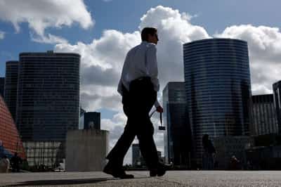 Image for French private sector stagnates amid weak demand, PMI shows