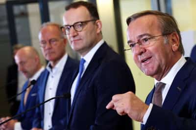 Image for German ruling parties reach compromise on military service