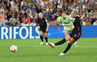 Image for Soccer-England's Kelly grateful for moments like Tuesday after rocky club season