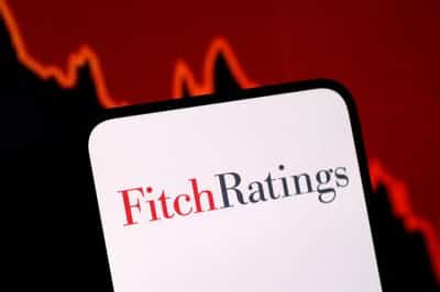 Image for Political instability to weigh on Romania's deficit reduction efforts beyond 2026, Fitch says
