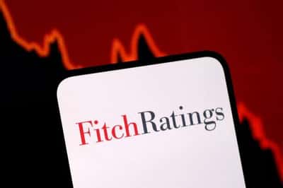 Image for Political instability to weigh on Romania's deficit reduction efforts beyond 2026, Fitch says