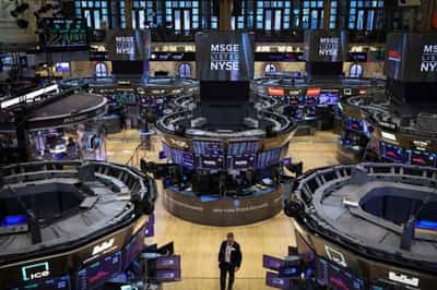 Image for Wall Street rallies, Treasury yields rise on strong economic data, Fed resolve