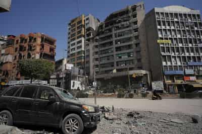 Image for Israel strikes heart of Beirut, signals long campaign
