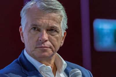 Image for UBS CEO against reducing bank's size in face of regulatory concerns