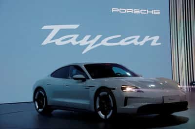 Image for Porsche plans to discontinue Taycan production by 2030, WirtschaftsWoche reports