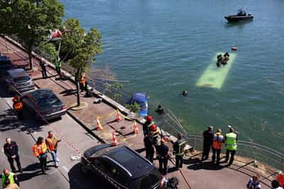 Image for People rescued after bus falls into river Seine near Paris
