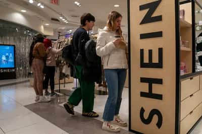 Image for Explainer-What is Black Friday? And will shoppers find bargains this year?