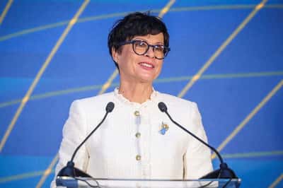 Image for EU commissioner says recent Turkish actions widen gap with its EU membership goal