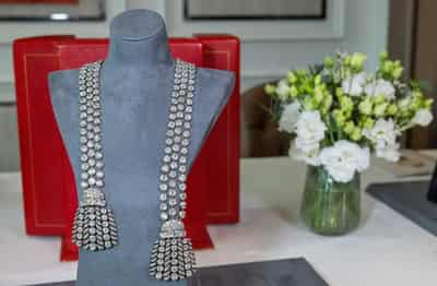 Image for Diamond necklace linked to Marie Antoinette sells for $4.8 million