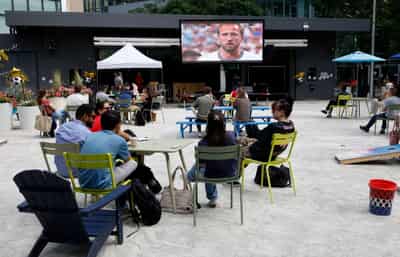 Image for Soccer-English pubs get 5 a.m. licence for World Cup game against Mexico