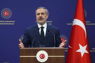 Image for Turkey to repeat offer to host Ukraine-Russia peace talks at London summit, source says
