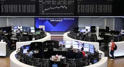 Image for STOXX 600 inches lower at start of Christmas week; Novo Nordisk surges