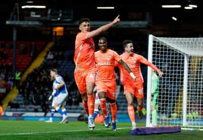 Image for Soccer-Coventry promoted to Premier League after 25-year absence