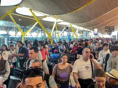 Image for Factbox-Global tech outage delays flights and disrupts services around the world