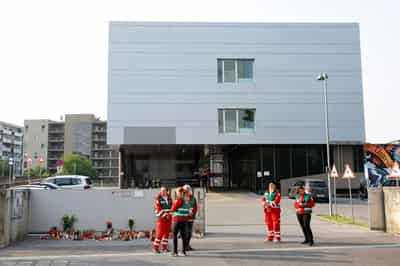 Image for Austria comes to a standstill to mourn school shooting victims