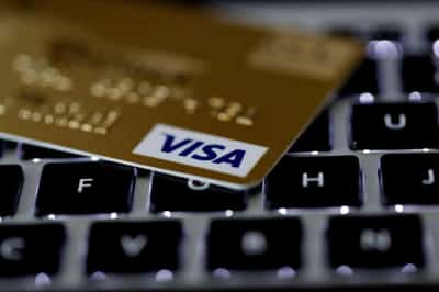 Image for Visa revenue growth slows more as tough economy sobers spending