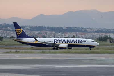 Image for European regulator appoints technical advisor to probe Ryanair window incident