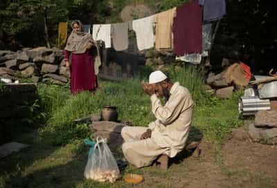 Image for On both sides of the line of control, Kashmiris watch, wait and prepare for war