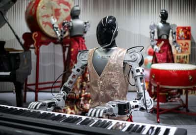 Image for Exclusive-China robot-hand-building unicorn Linkerbot targets $6 billion valuation