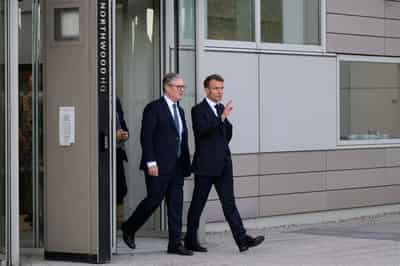 Image for Macron says record illegal Channel crossings point to Brexit failure