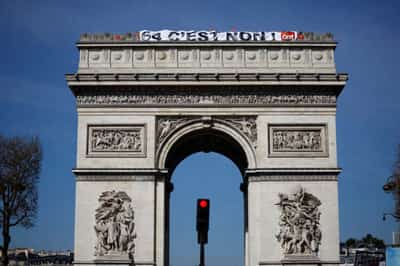 Image for Pension protests to bring ‘maximum’ workers in France after government, union talks fail