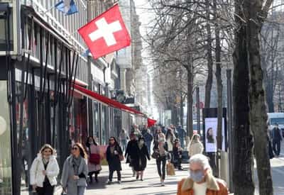 Image for Swiss industry and households feel strain from rising prices-data