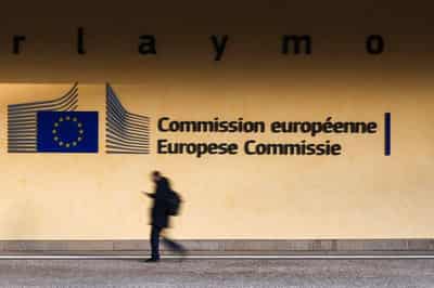 Image for EU halts visa-free travel for Georgian officials