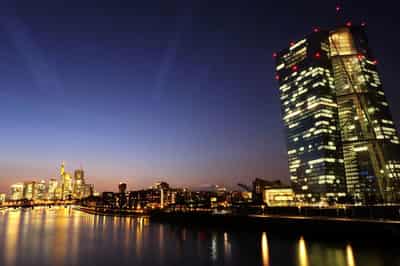 Image for GRAPHIC- Europe's earnings gain pace while lofty valuations cap rewards