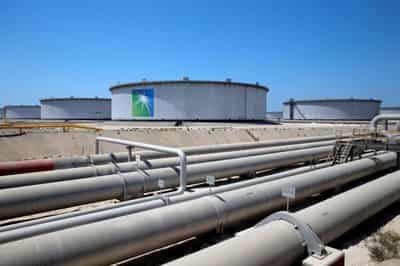 Image for Oil extends losses after deep cuts to Saudi crude prices for Asia
